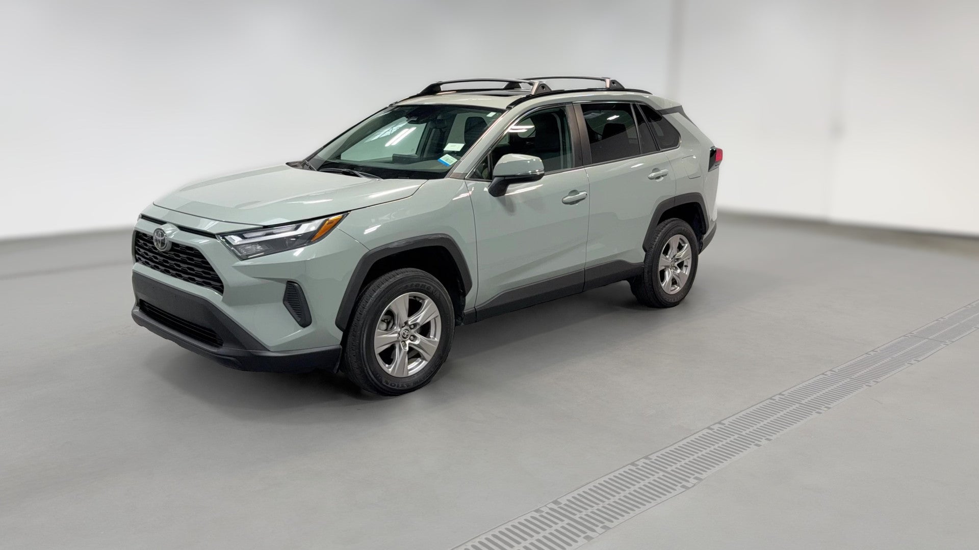 2022 Toyota RAV4 vehicle photo