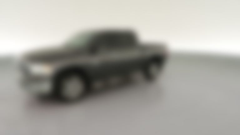 2016 Ram 1500 Crew Cab vehicle photo