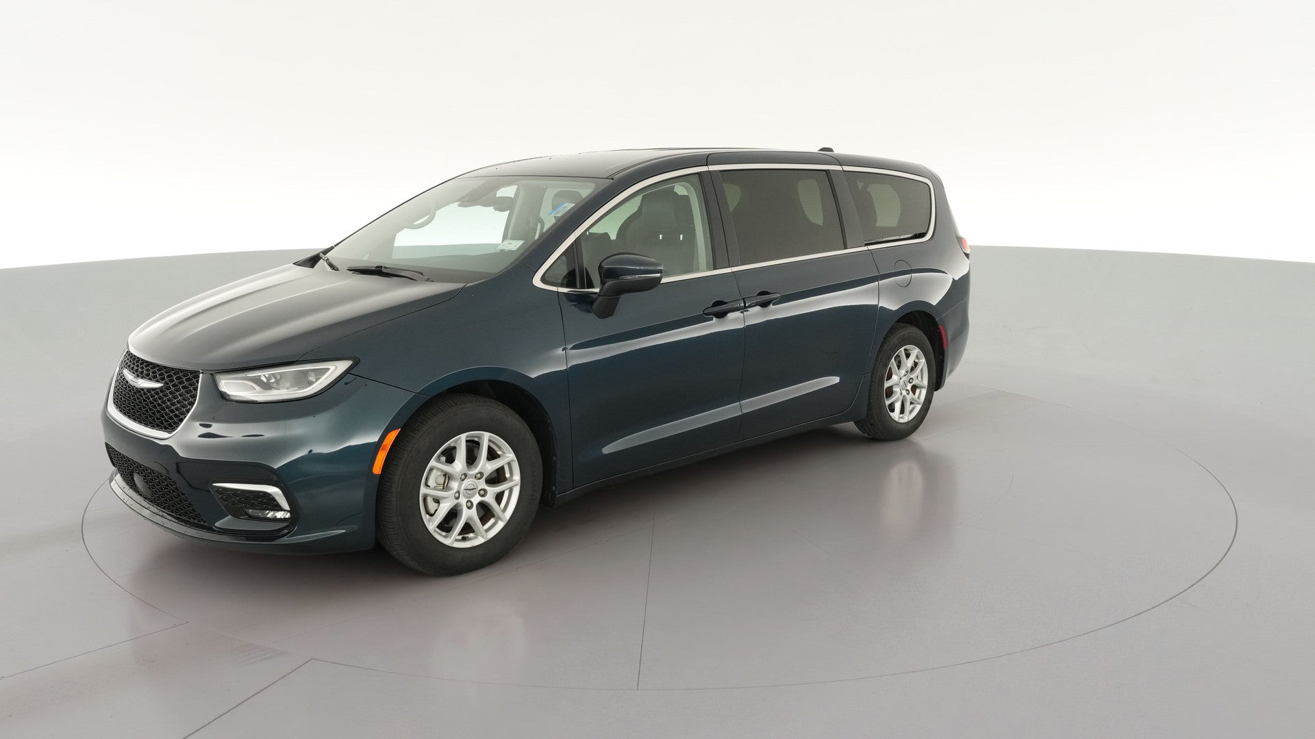 2023 Chrysler Pacifica vehicle photo