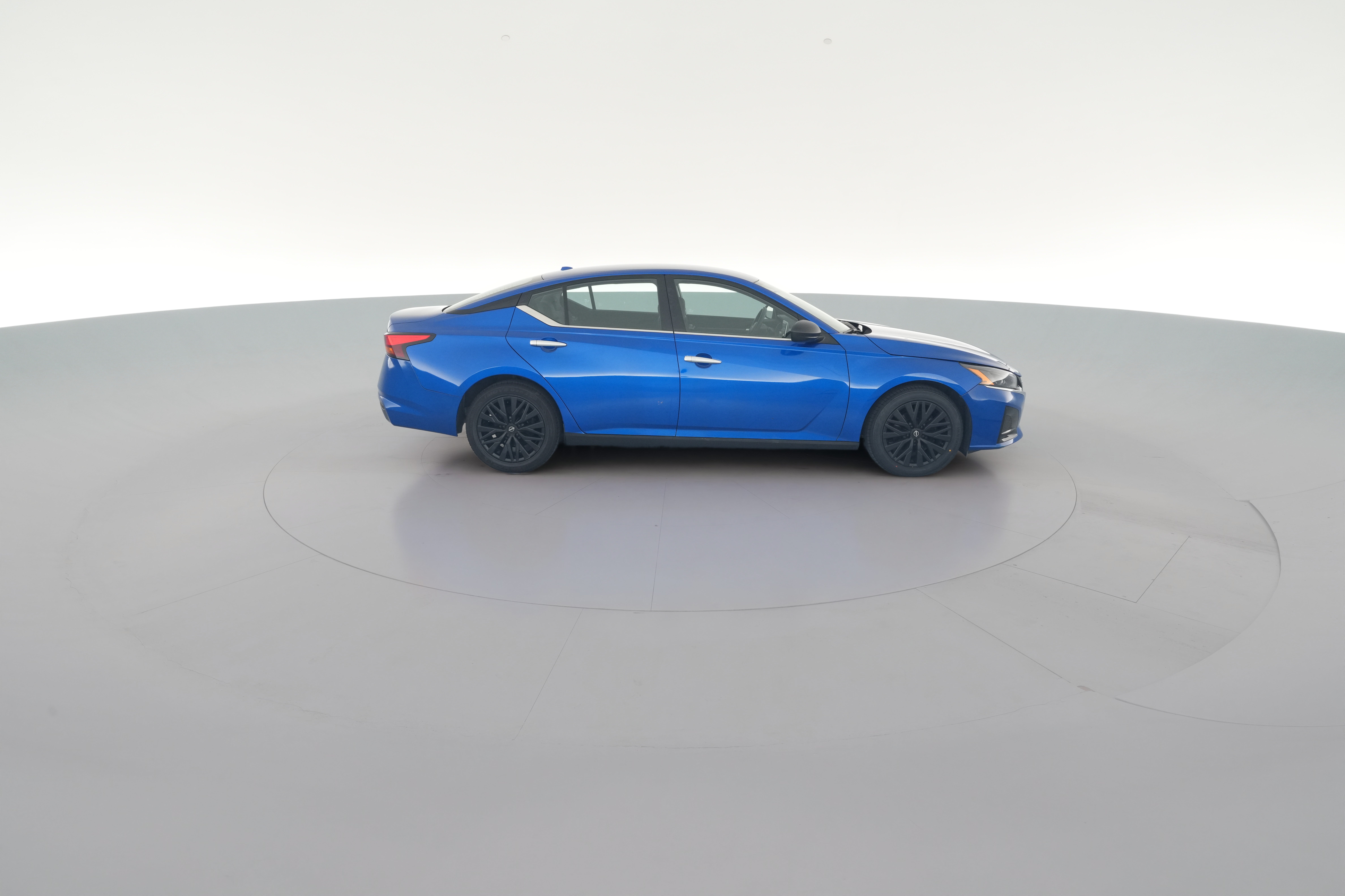 2025 Nissan Altima SV - Photo 35