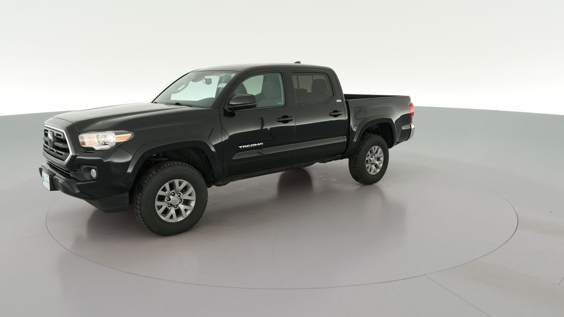2018 Toyota Tacoma Double Cab vehicle photo