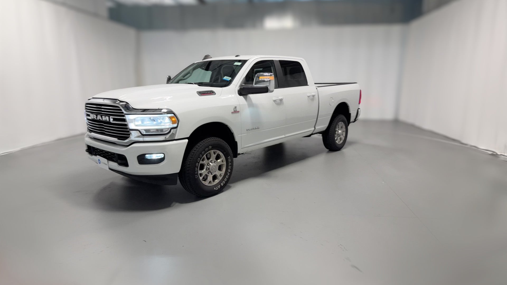 2024 Ram 2500 Crew Cab vehicle photo