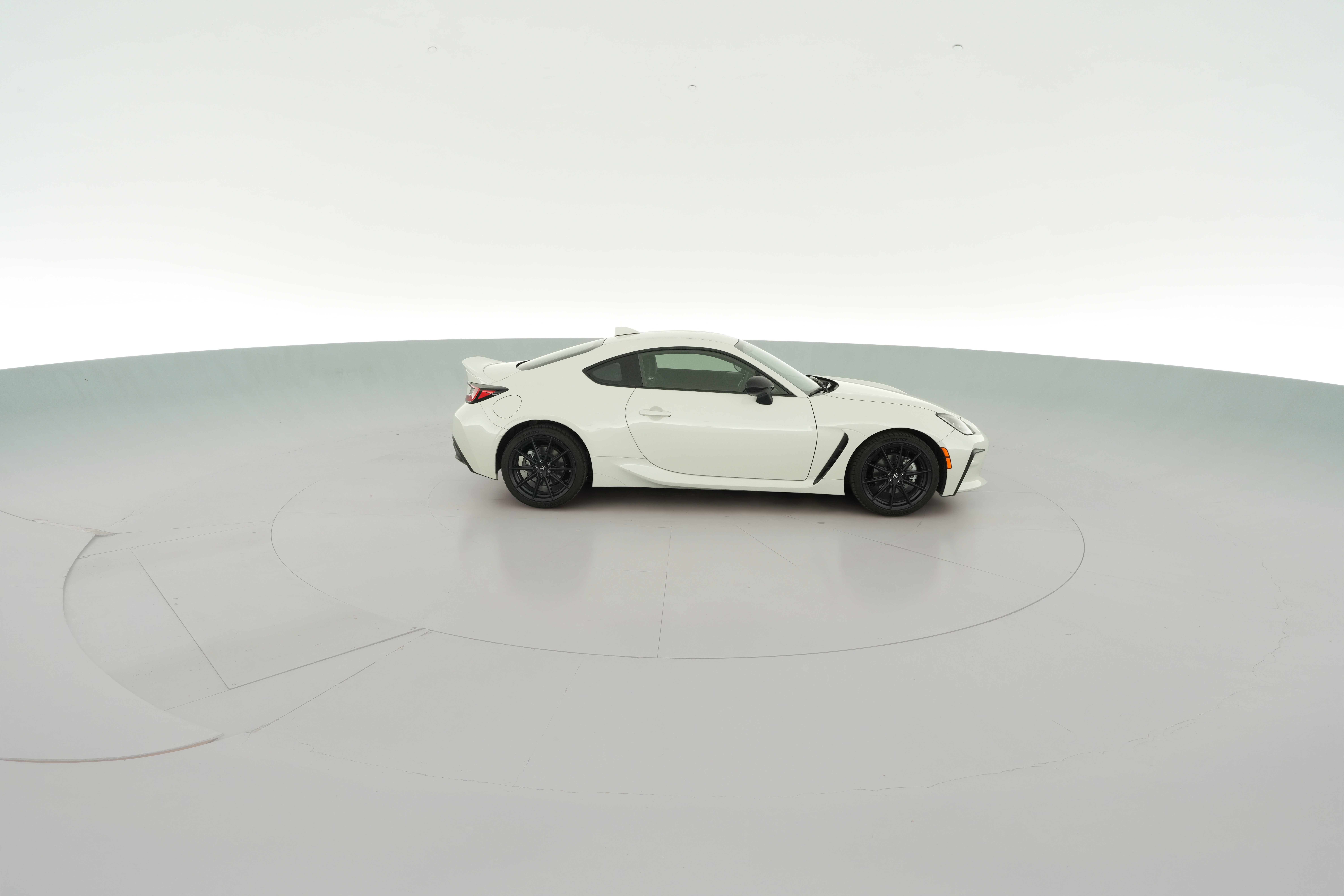 2025 Toyota GR86 Premium - Photo 30