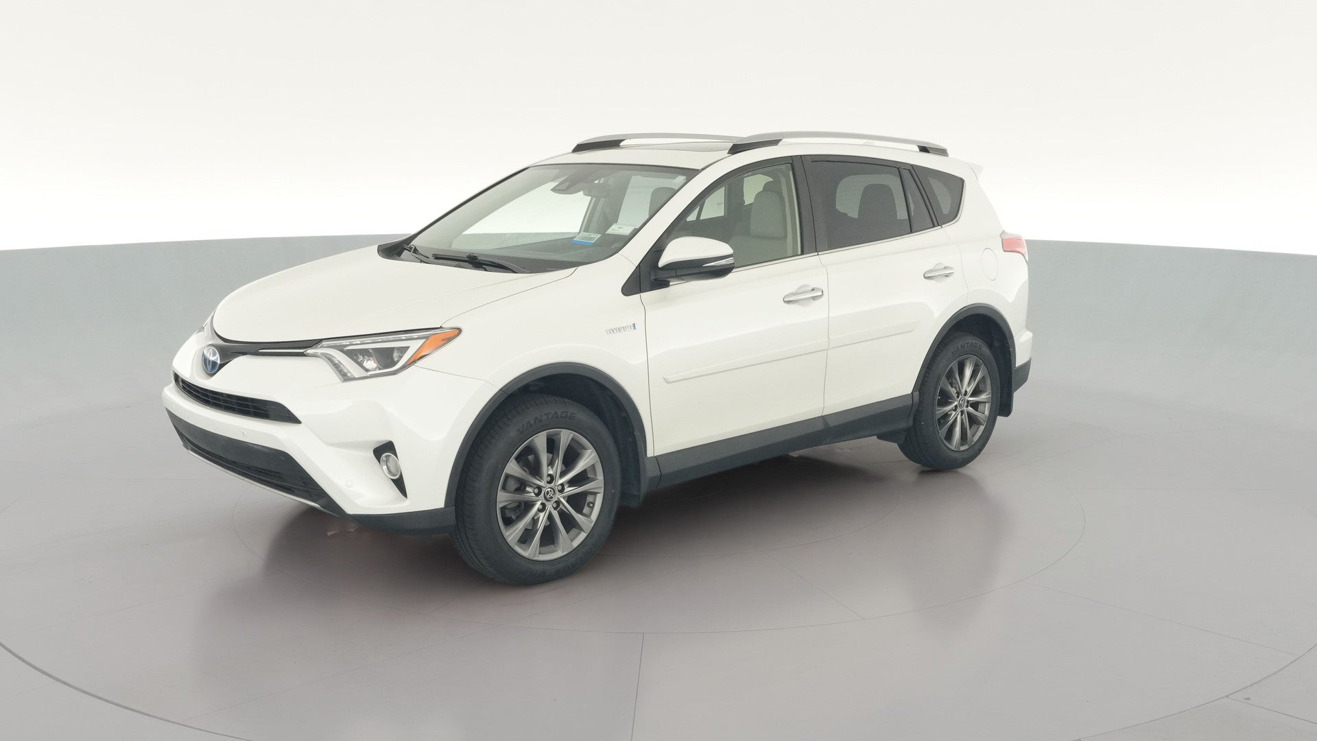 2018 Toyota RAV4 Hybrid vehicle photo