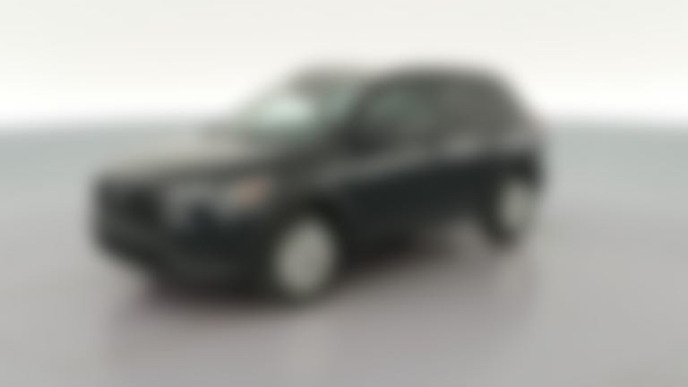 2025 Toyota Corolla Cross vehicle photo