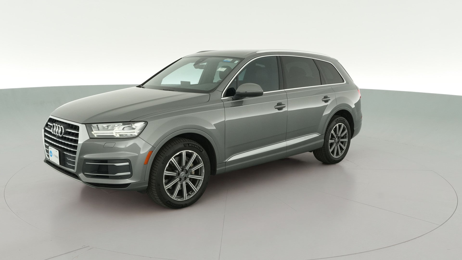2018 Audi Q7 vehicle photo