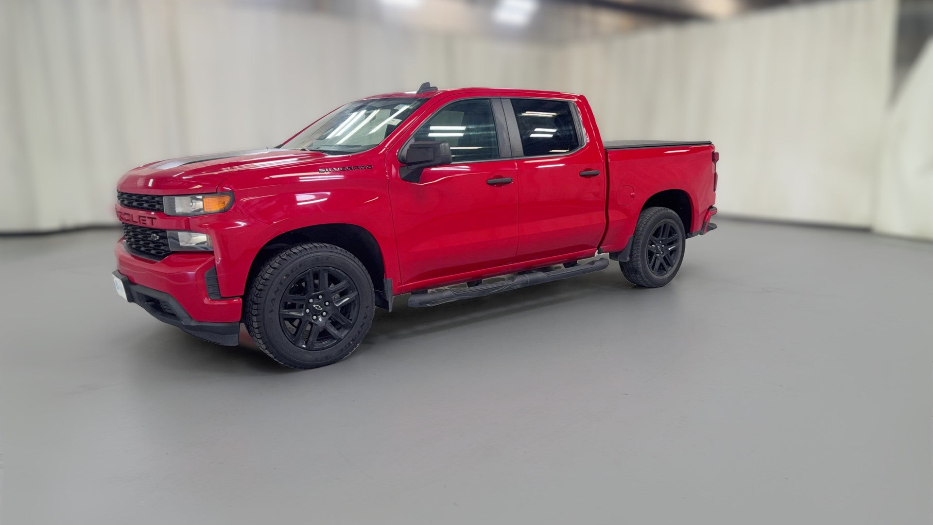 2021 Chevrolet Silverado 1500 Crew Cab vehicle photo