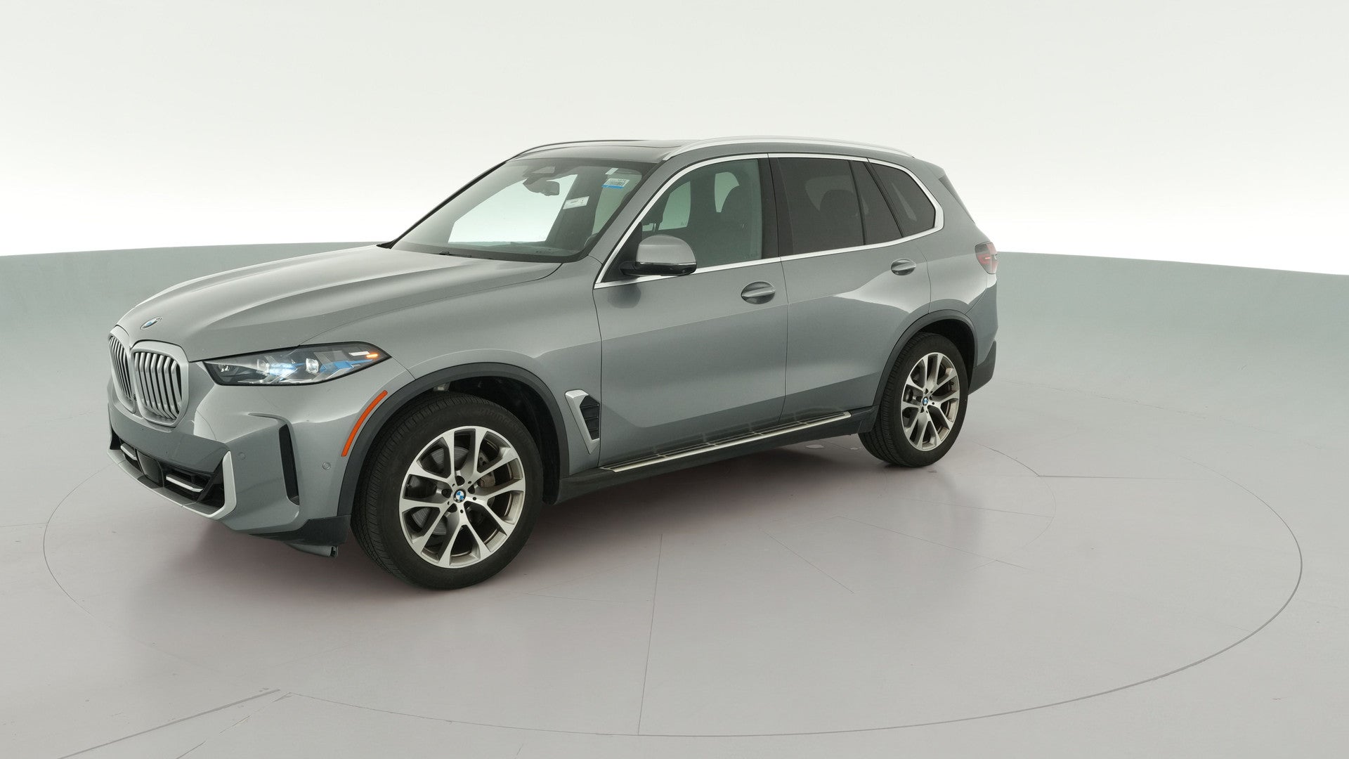 2025 BMW X5 vehicle photo