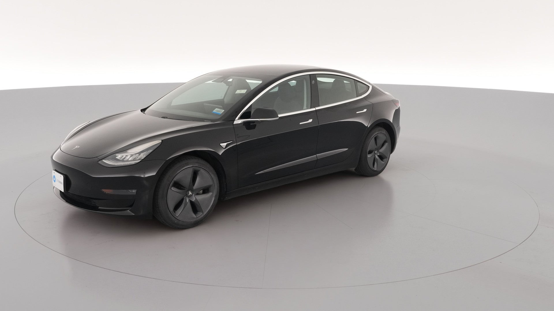 2019 Tesla Model 3 vehicle photo