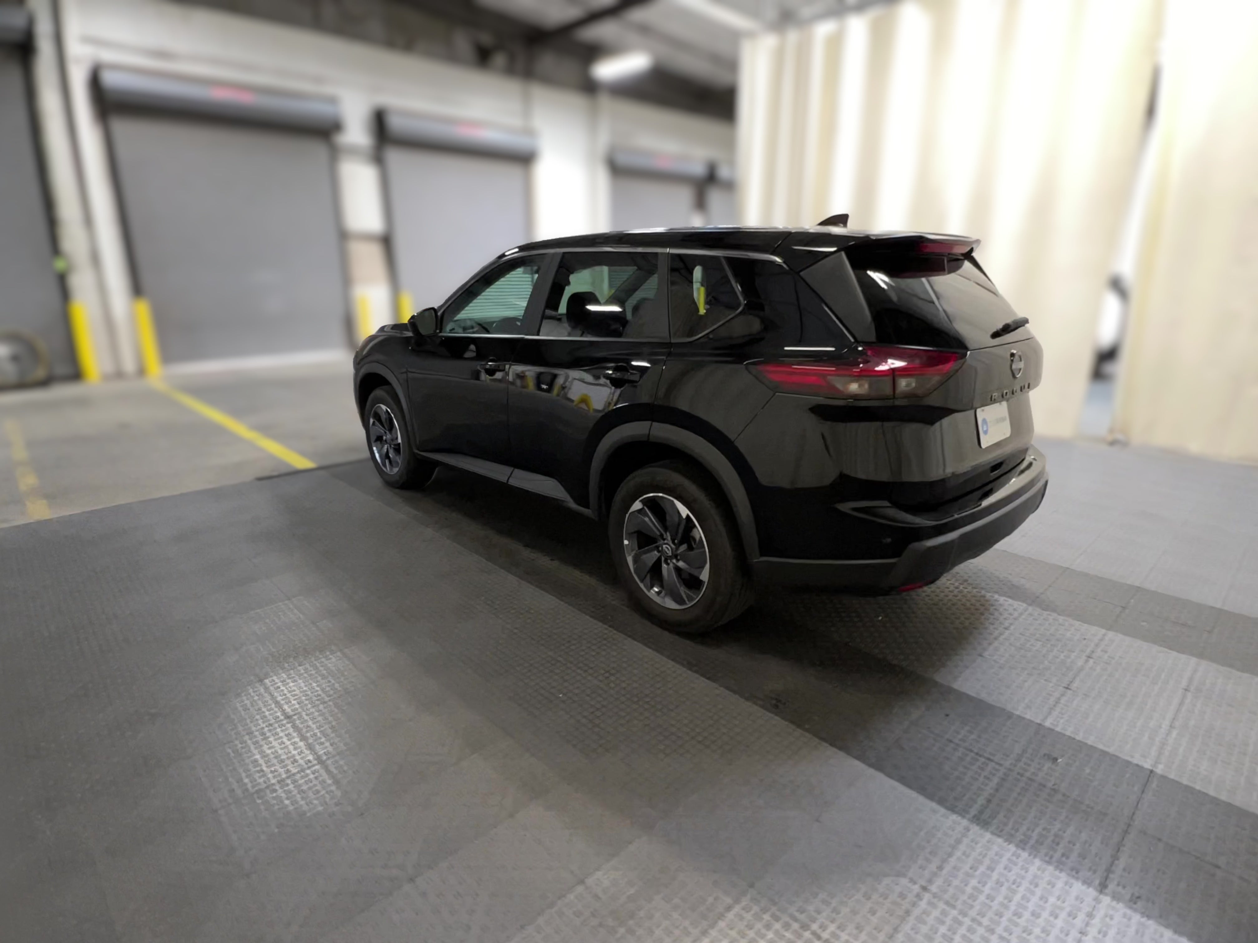 2025 Nissan Rogue SV - Photo 29