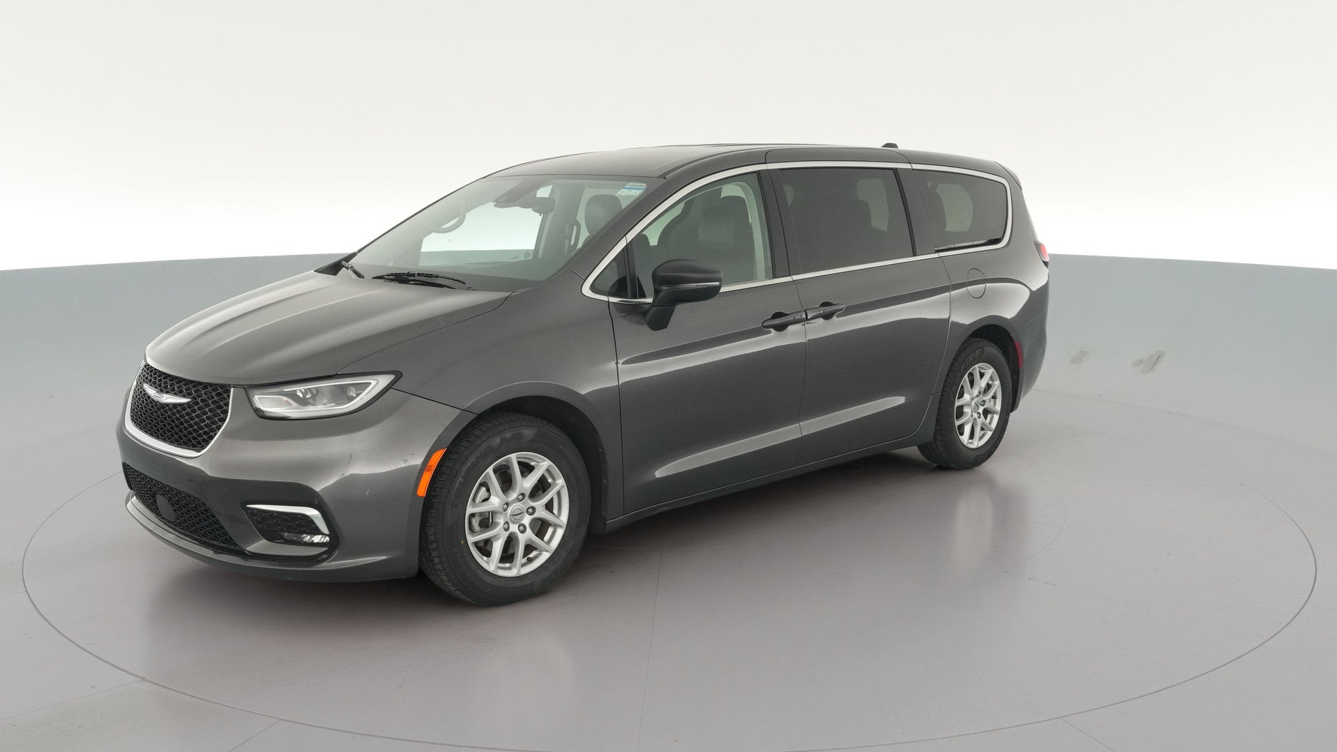 2023 Chrysler Pacifica vehicle photo