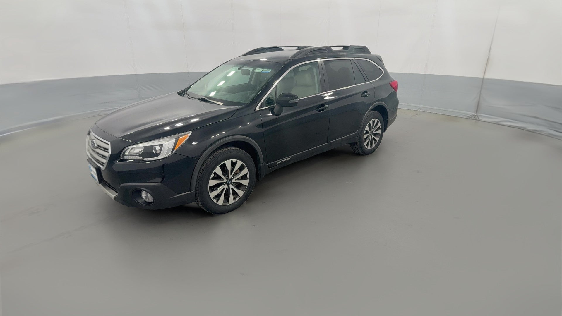 2015 Subaru Outback vehicle photo