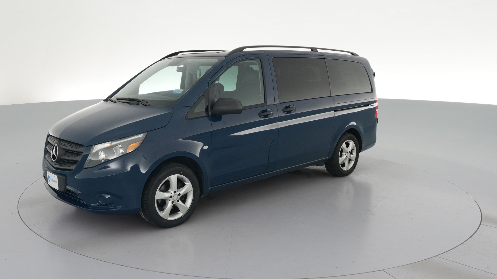 2016 Mercedes-Benz Metris Passenger vehicle photo