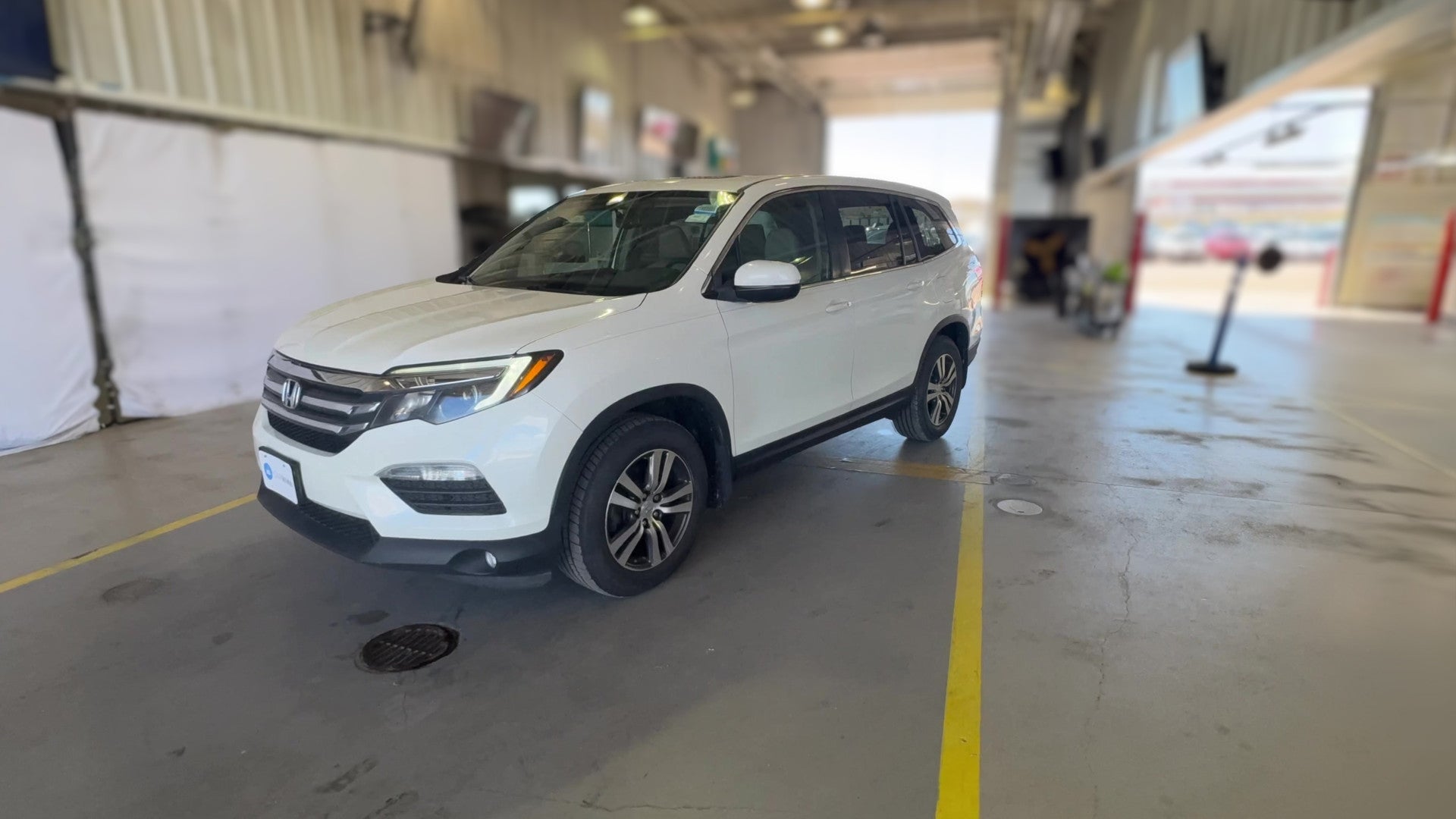 2016 Honda Pilot vehicle photo