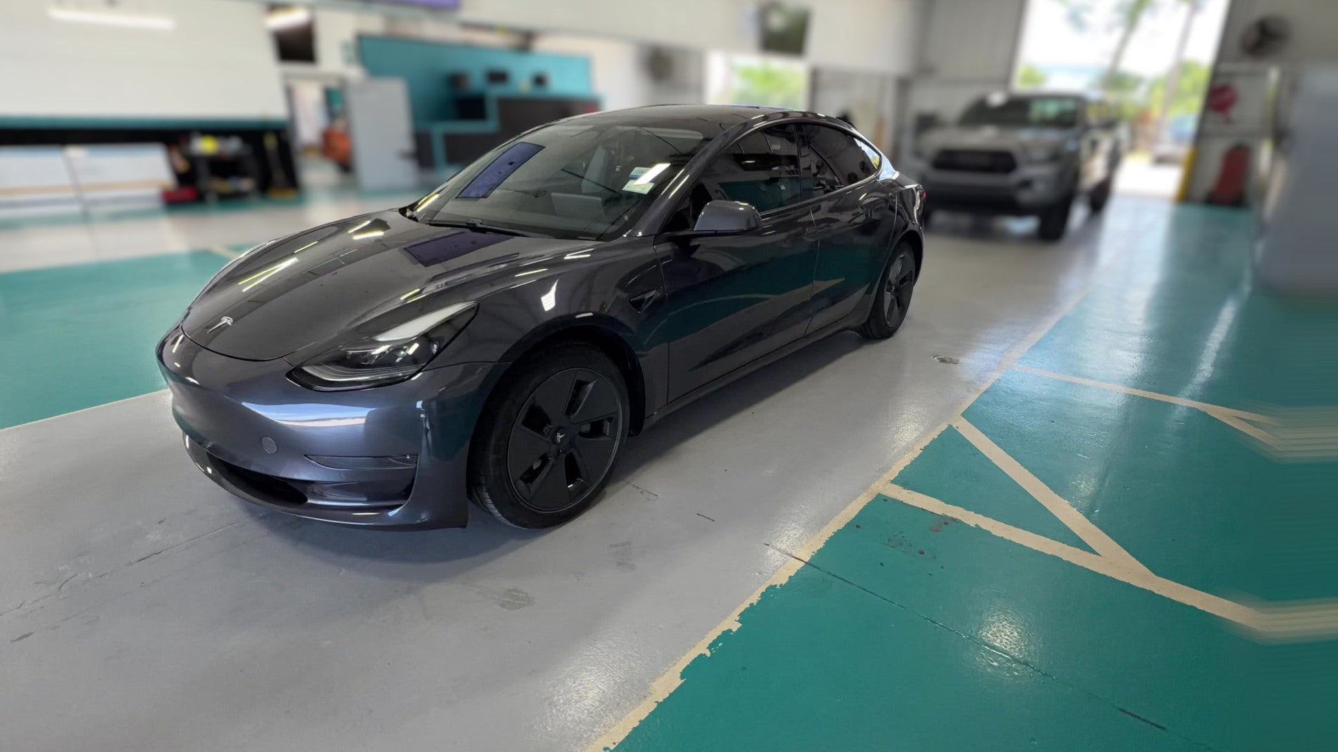 2021 Tesla Model 3 vehicle photo
