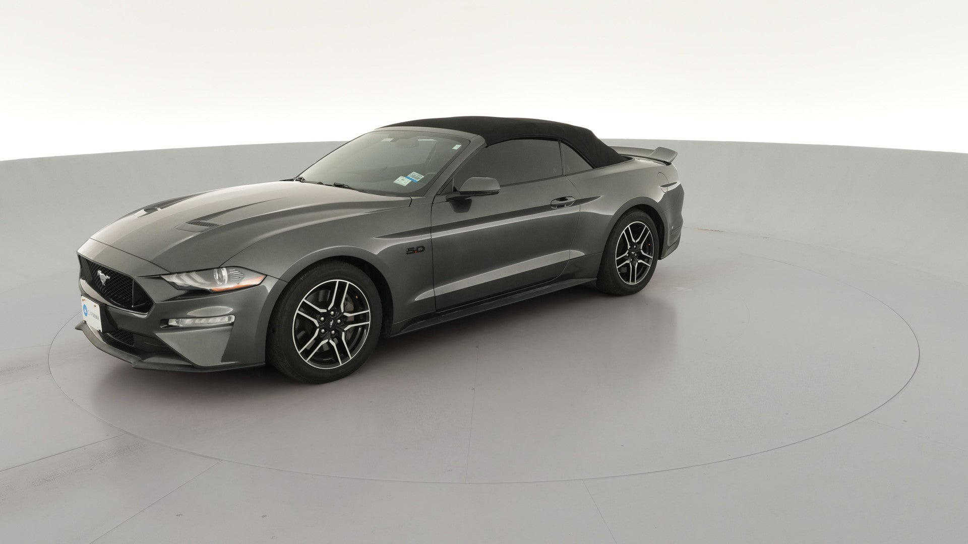 2019 Ford Mustang vehicle photo