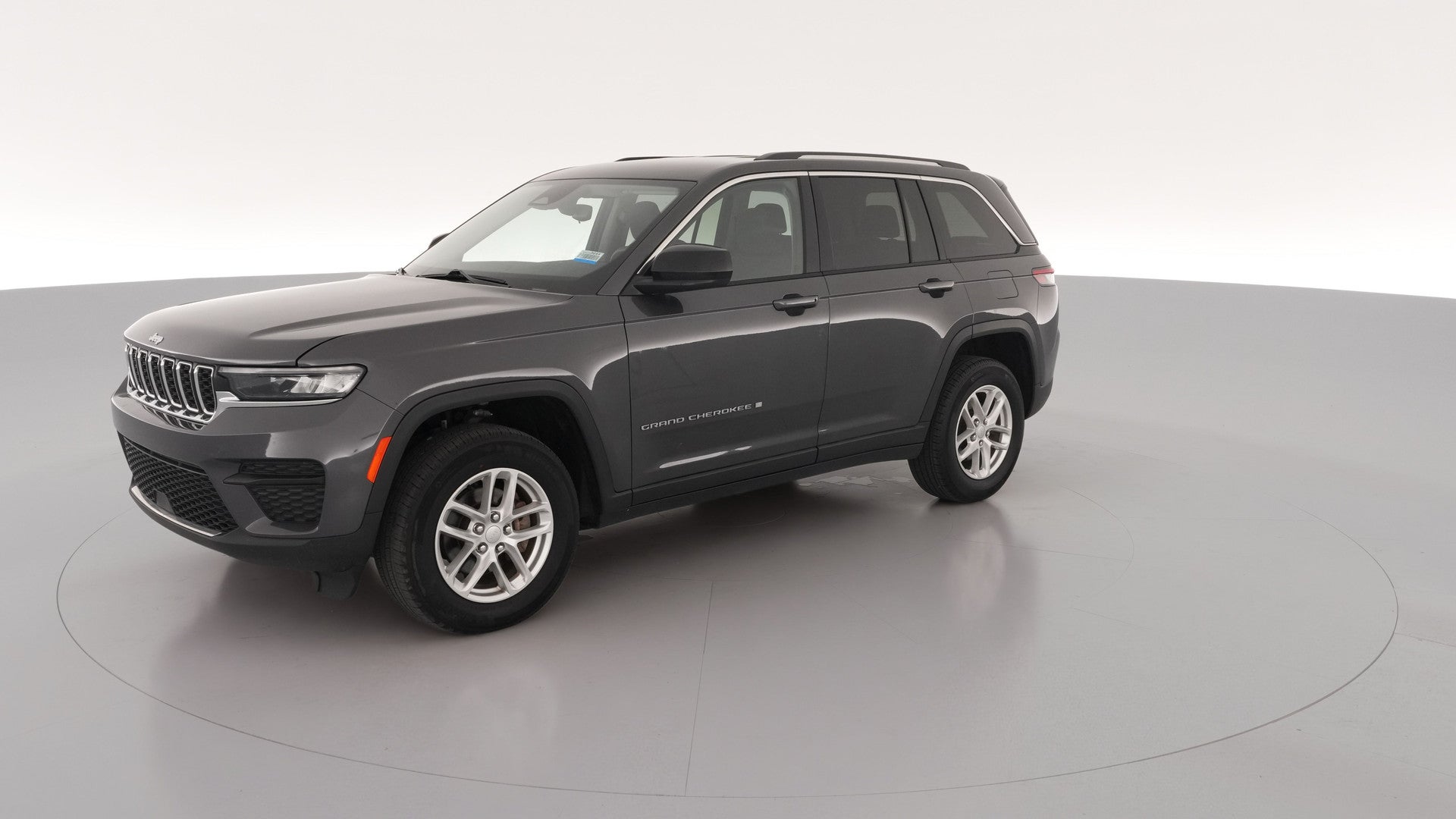 2023 Jeep Grand Cherokee vehicle photo