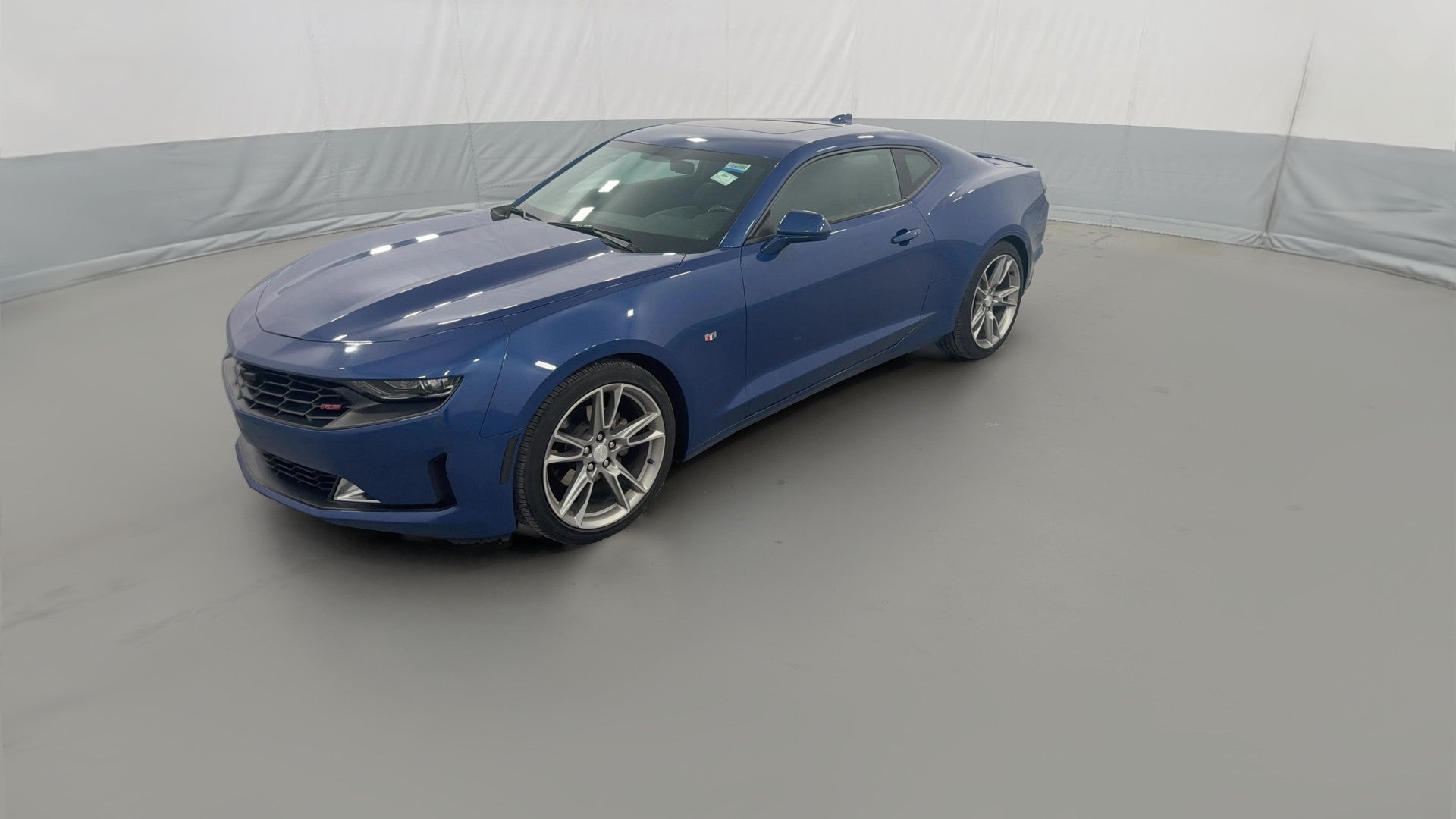 2024 Chevrolet Camaro vehicle photo