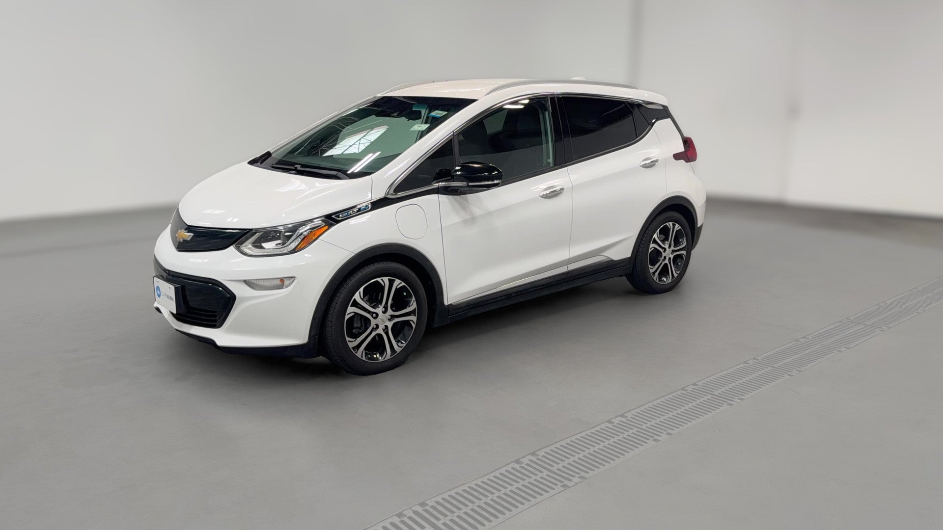 2017 Chevrolet Bolt EV vehicle photo