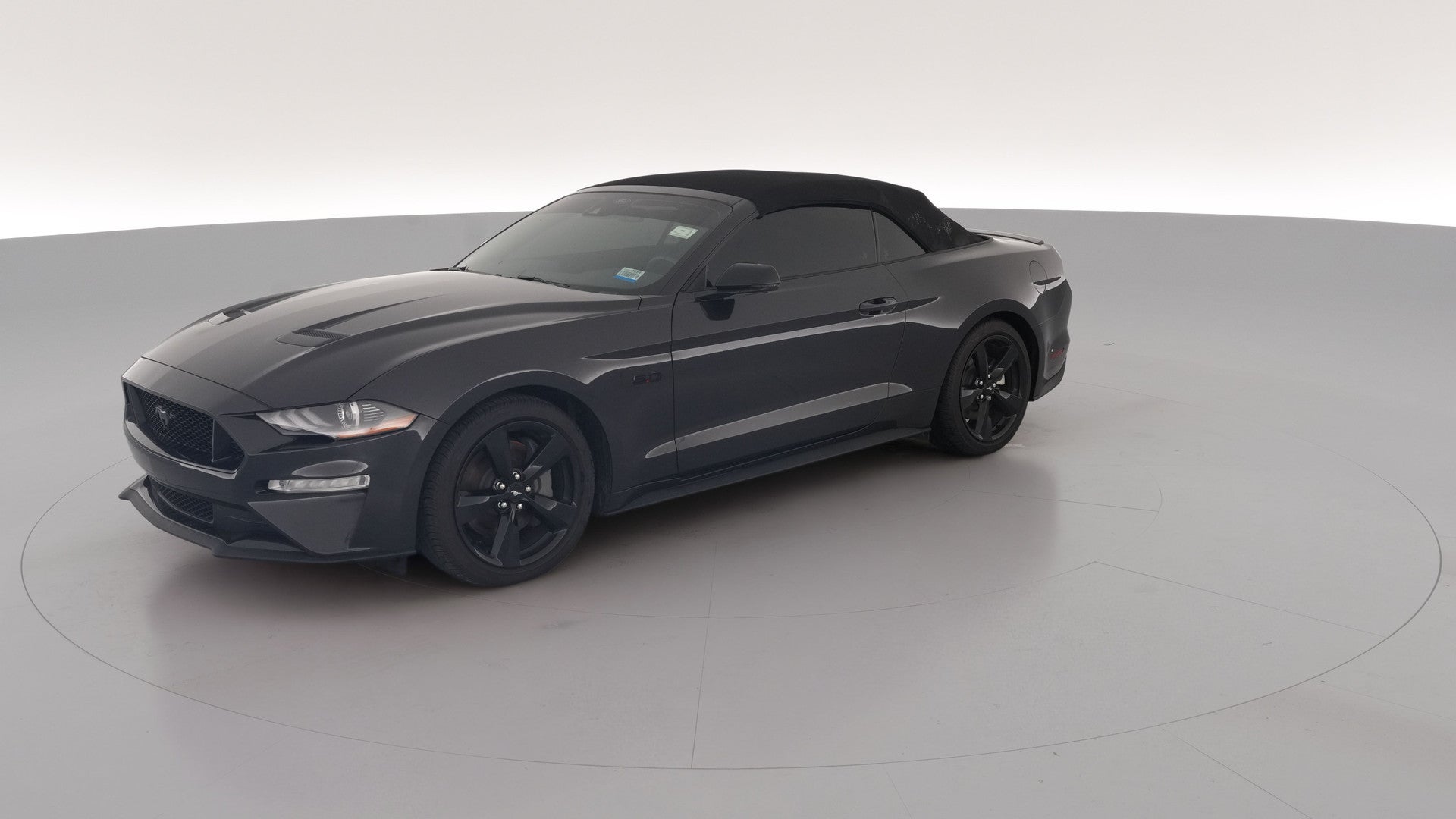 2022 Ford Mustang vehicle photo