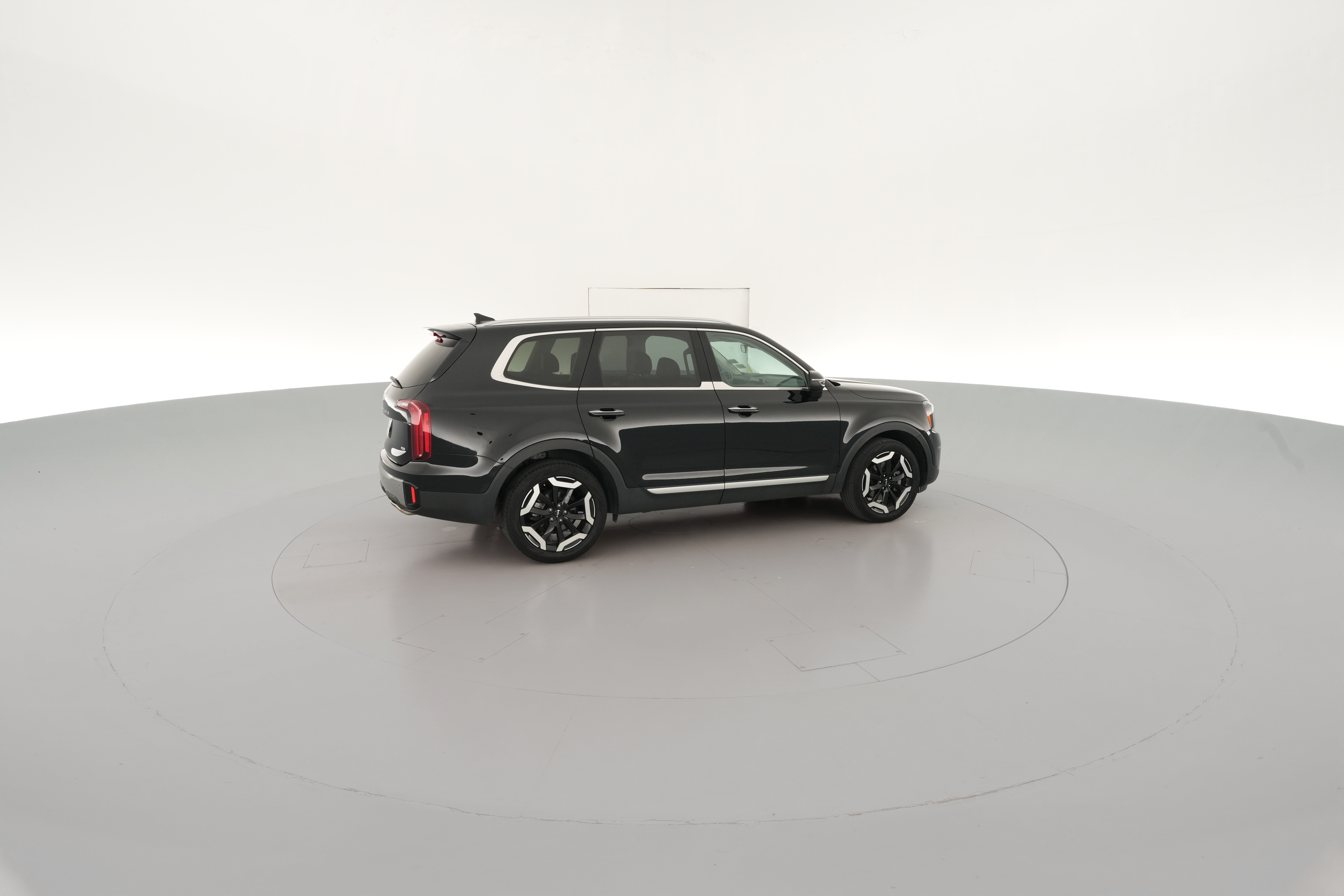 2025 Kia Telluride S - Photo 36