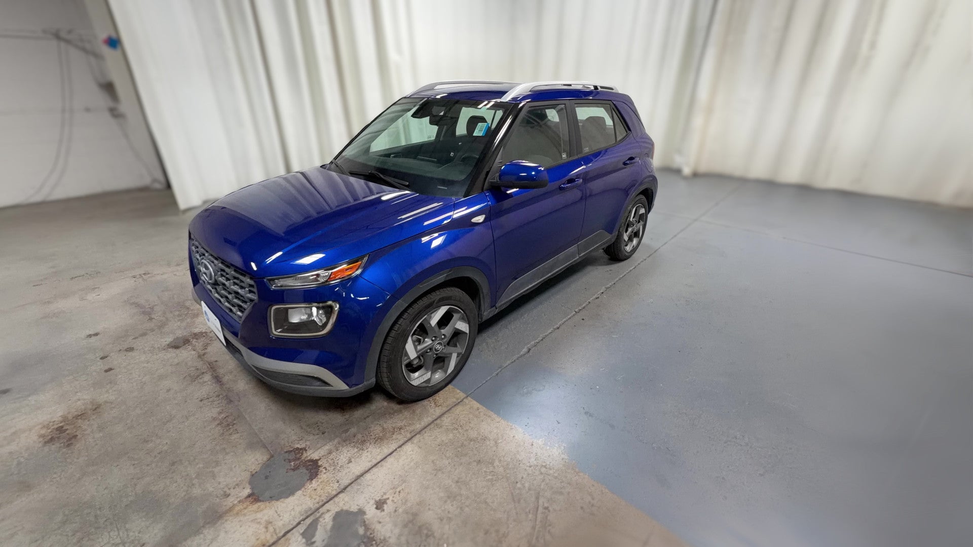 2021 Hyundai Venue vehicle photo