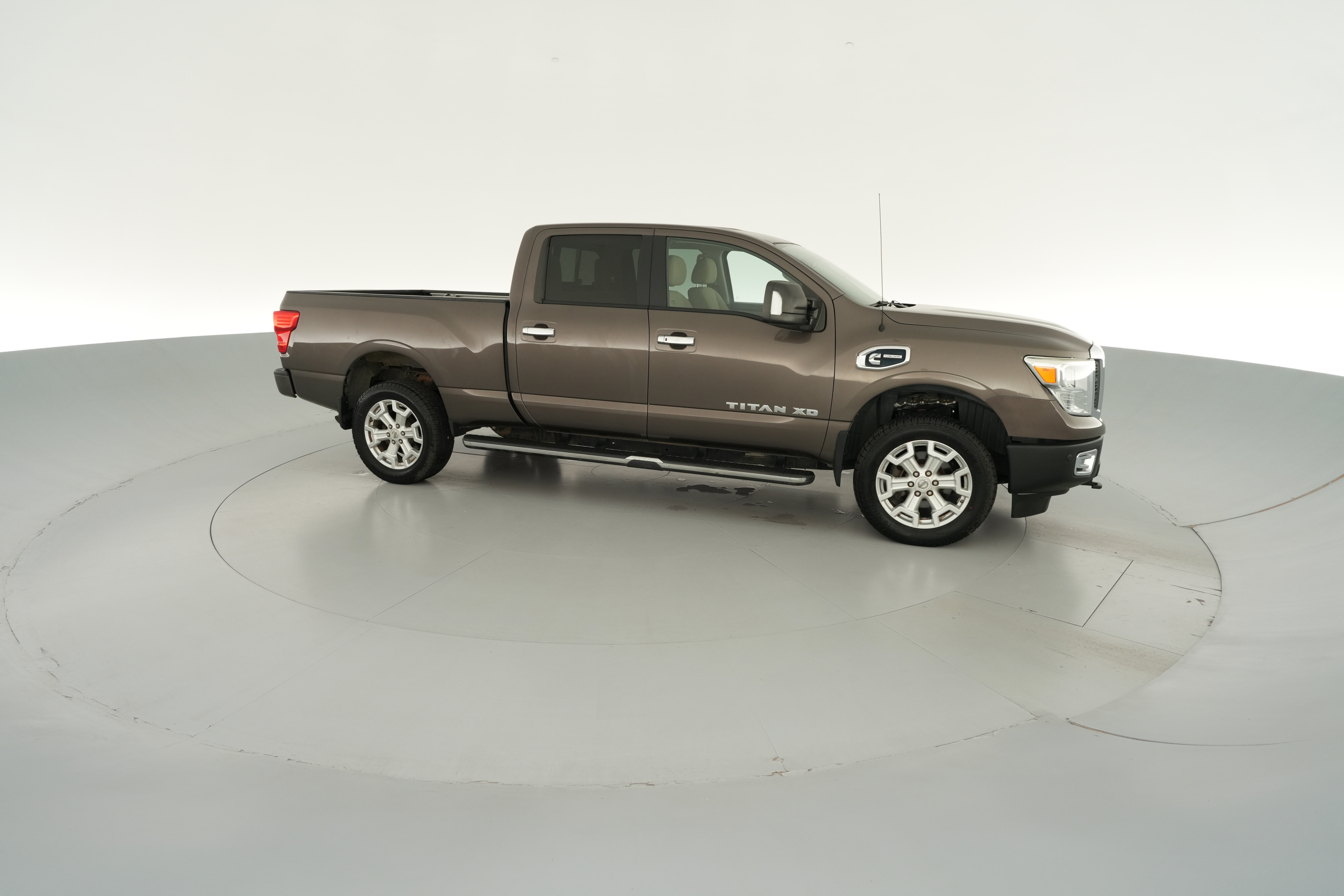 2017 Nissan Titan XD SV - Photo 37
