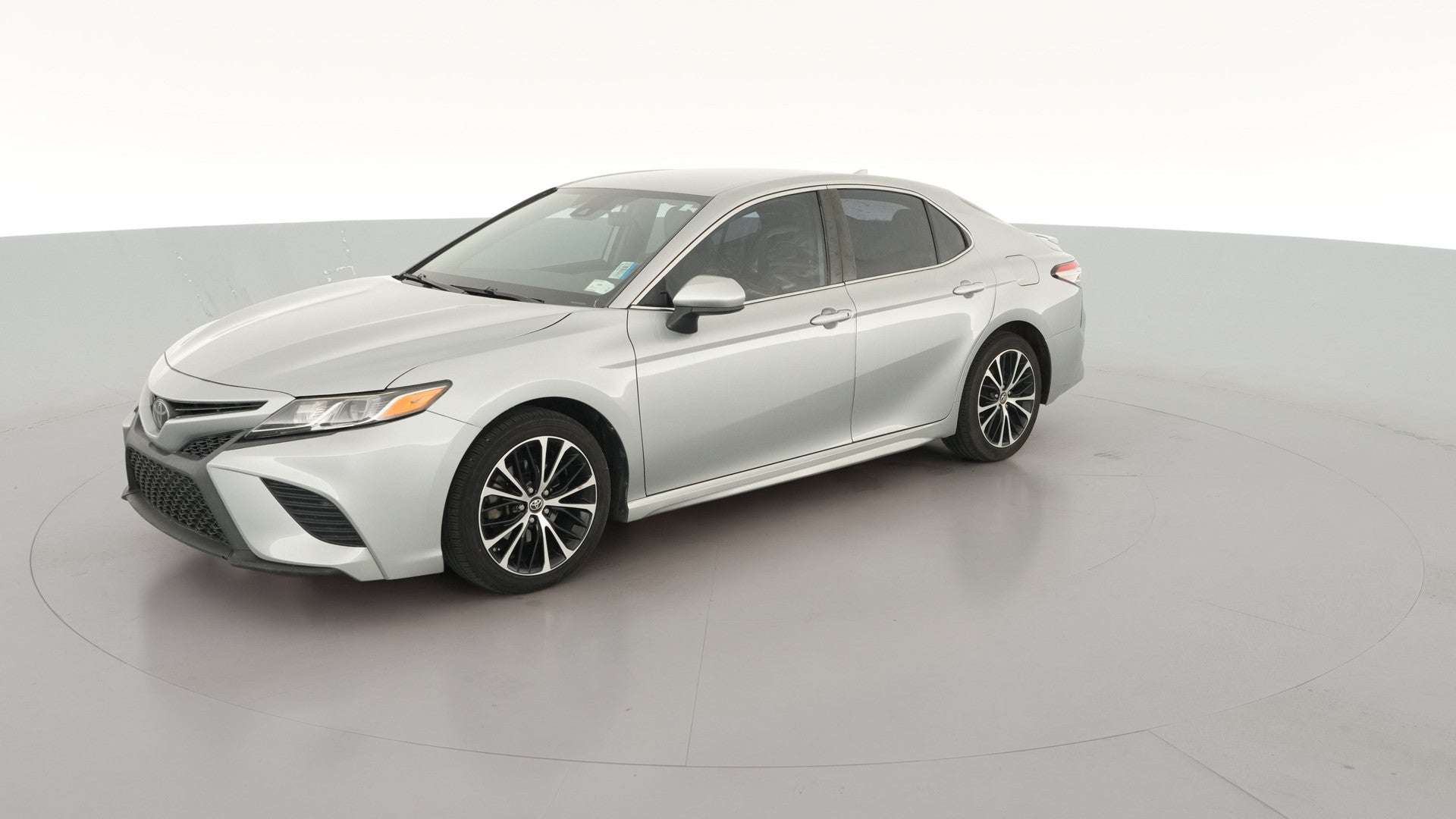2019 Toyota Camry vehicle photo