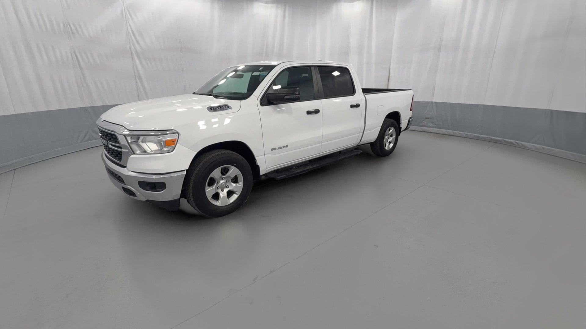 2023 Ram 1500 Crew Cab vehicle photo