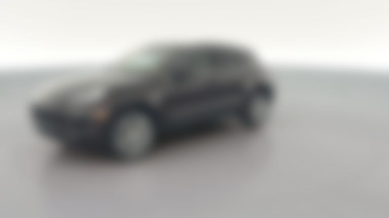 2015 Porsche Macan vehicle photo