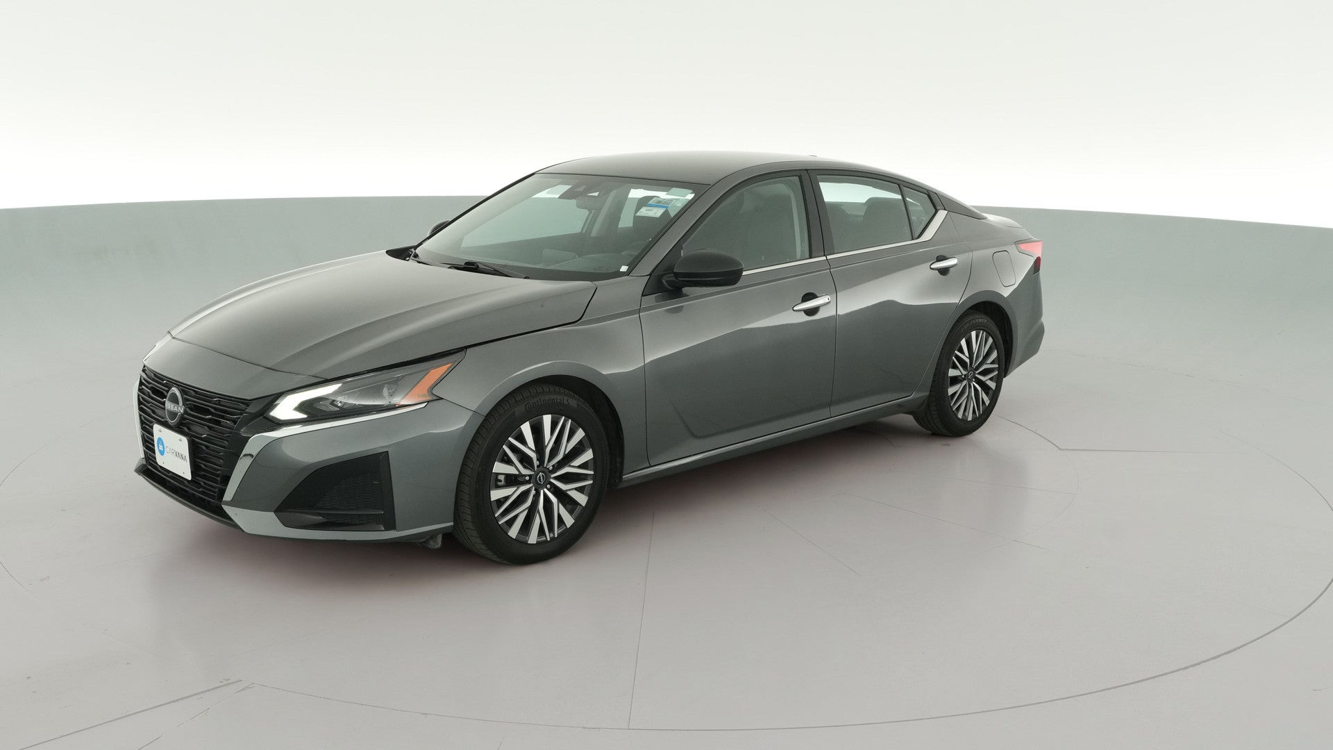 2025 Nissan Altima vehicle photo