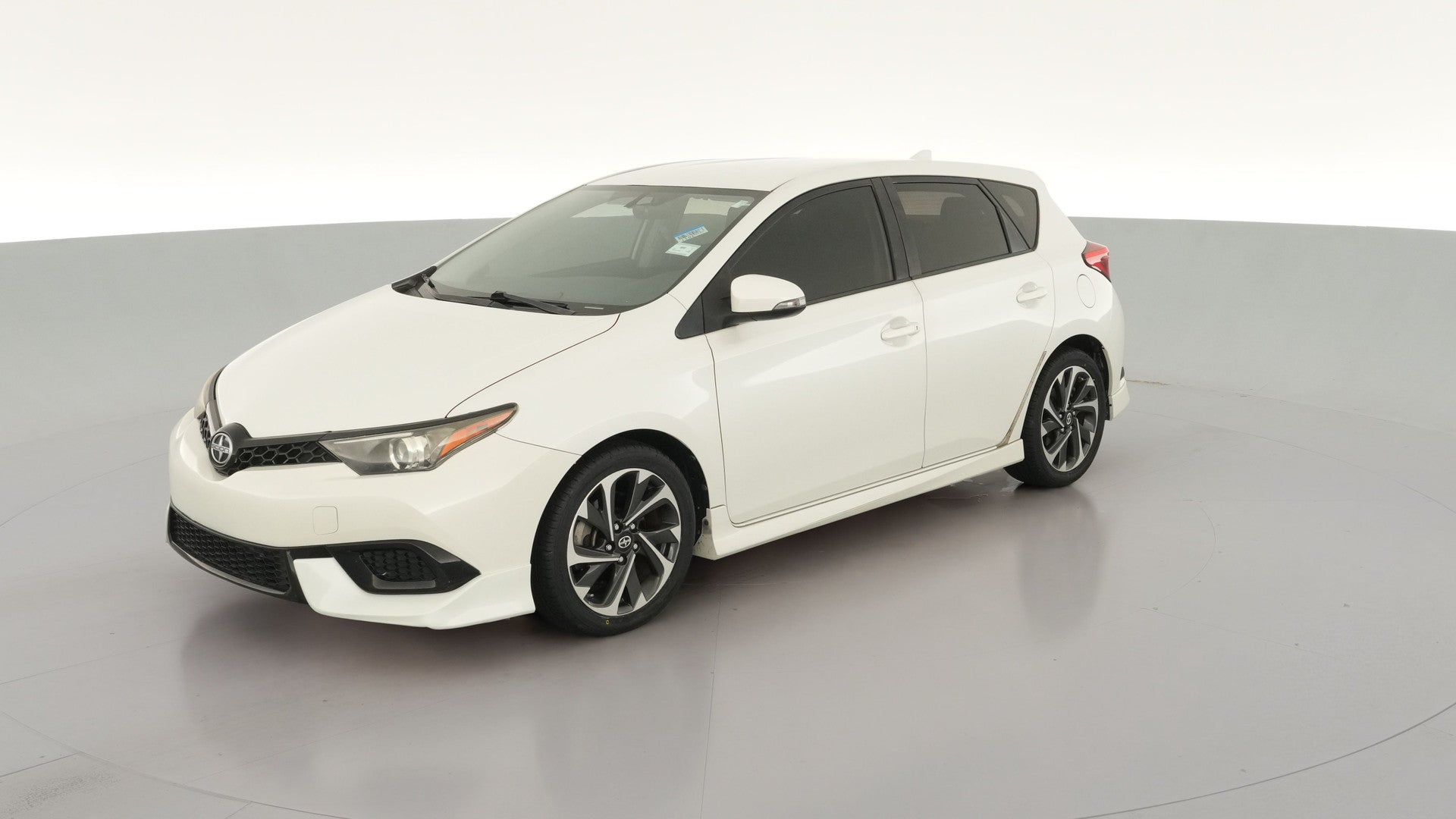 2016 Scion iM vehicle photo