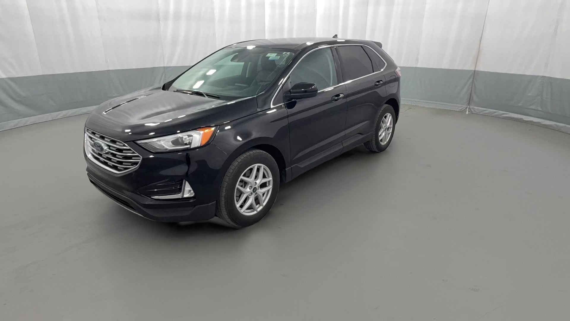 2021 Ford Edge vehicle photo