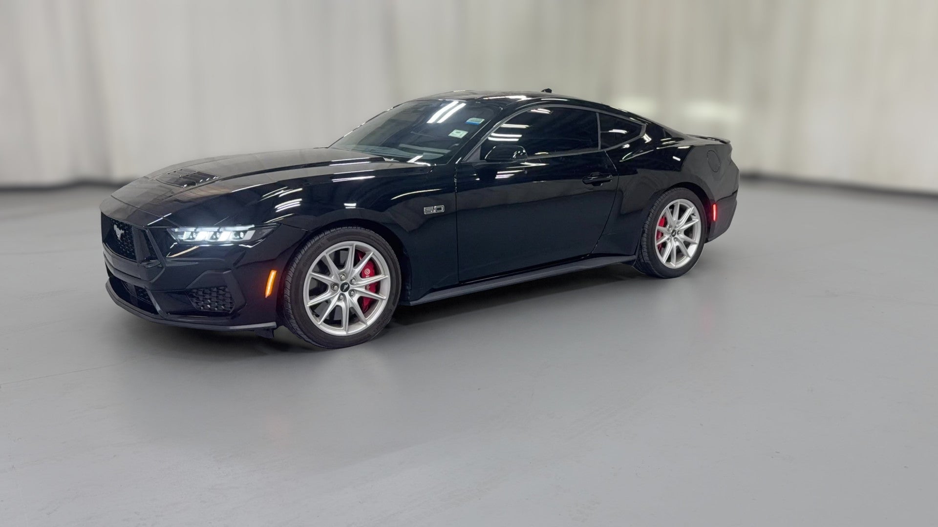 2024 Ford Mustang vehicle photo