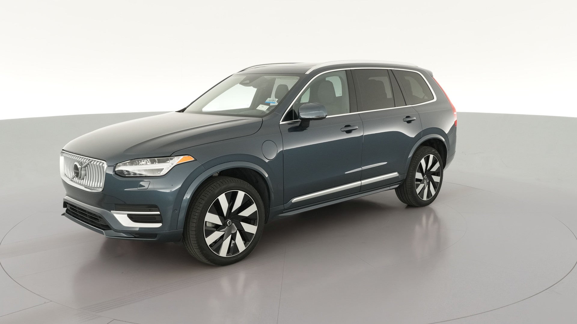 2025 Volvo XC90 vehicle photo