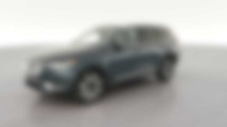 2025 Volvo XC90 vehicle photo