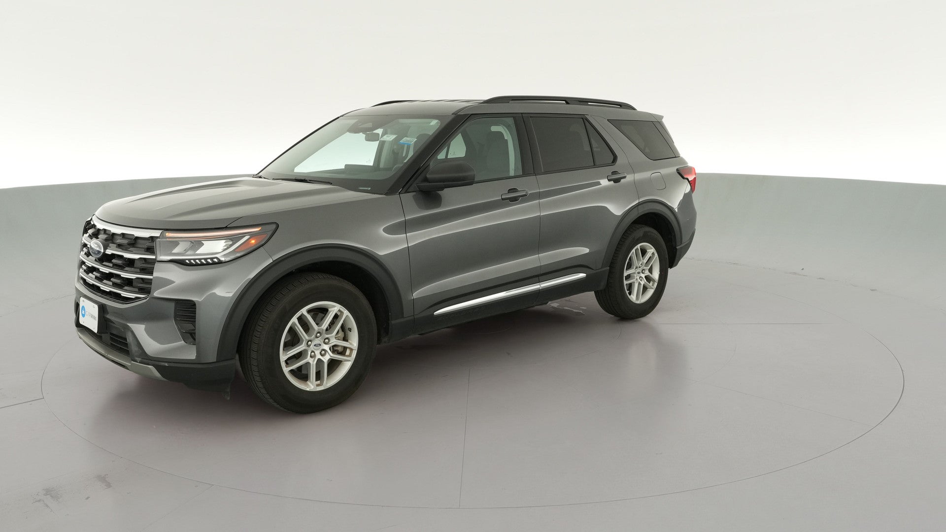 2025 Ford Explorer vehicle photo