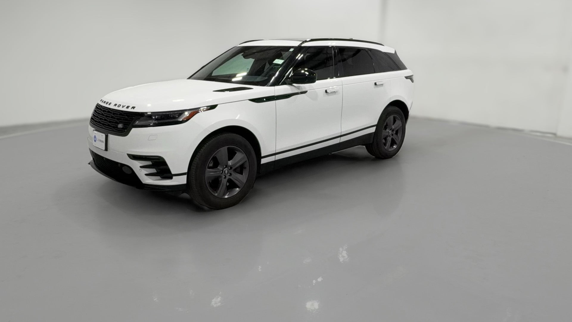 2025 Land Rover Range Rover Velar vehicle photo