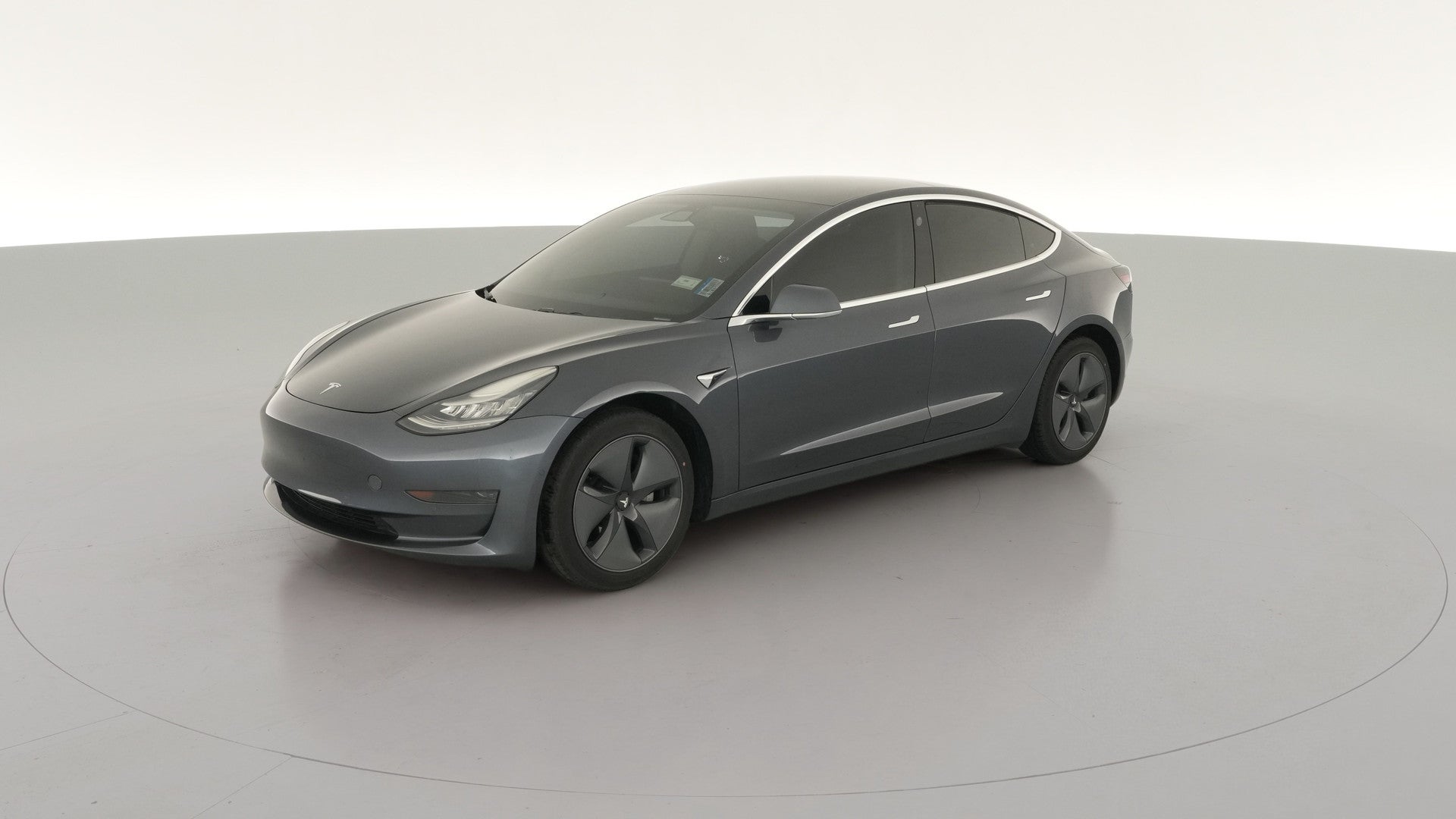 2019 Tesla Model 3 vehicle photo