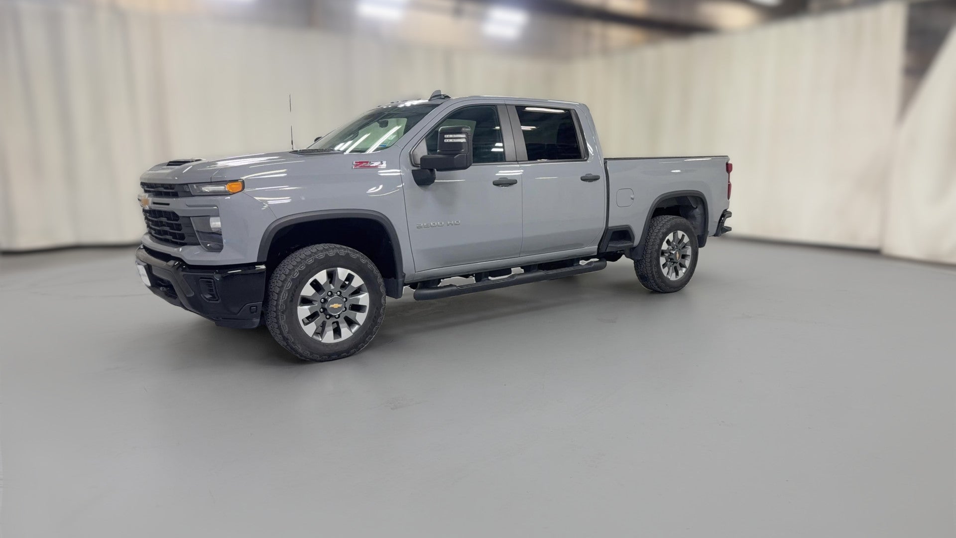 2024 Chevrolet Silverado 2500 HD Crew Cab vehicle photo