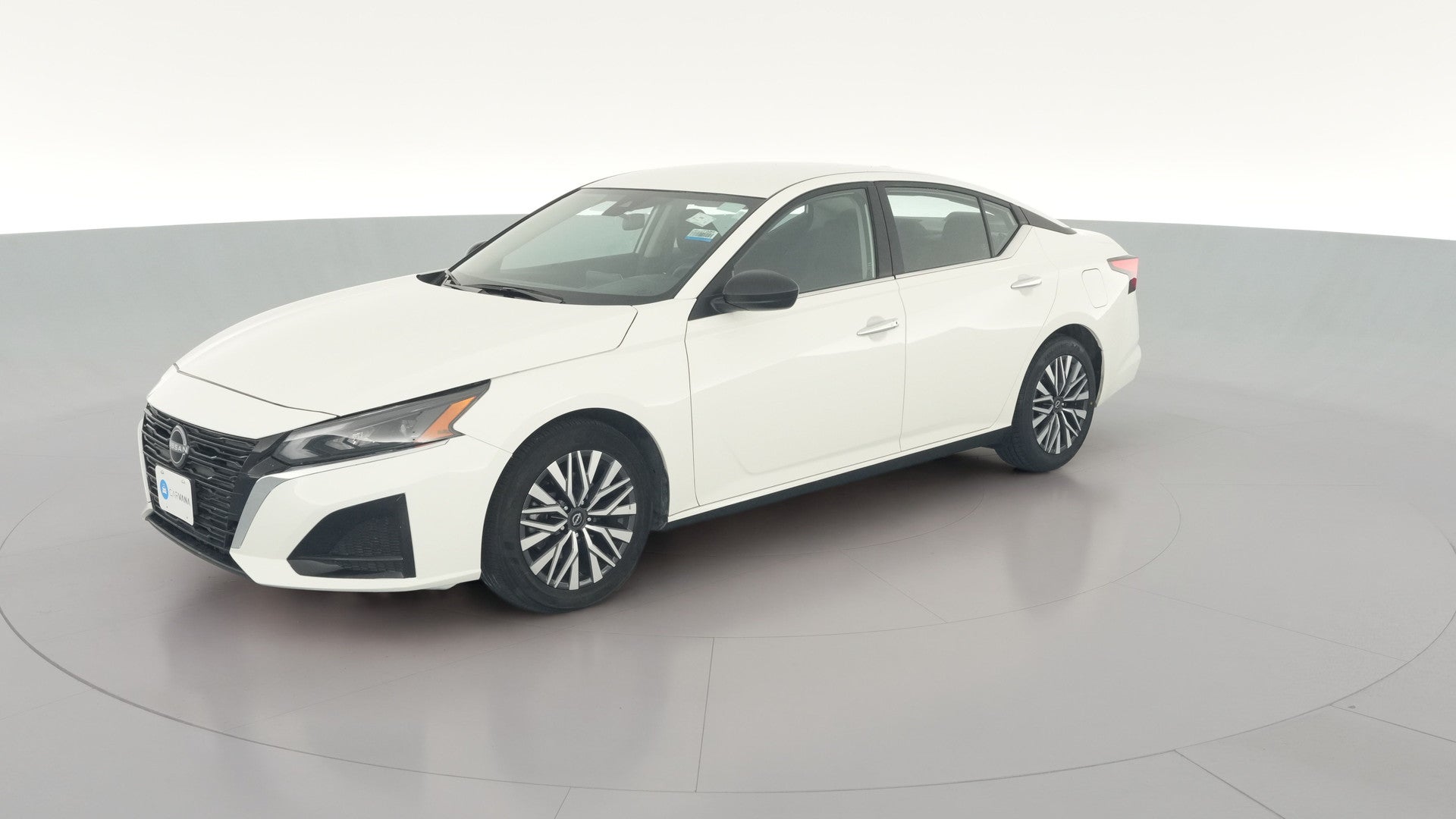 2025 Nissan Altima vehicle photo