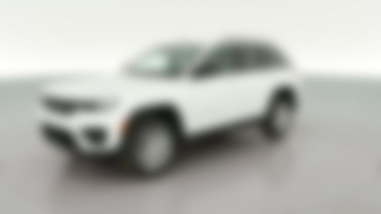 2026 Jeep Grand Cherokee vehicle photo