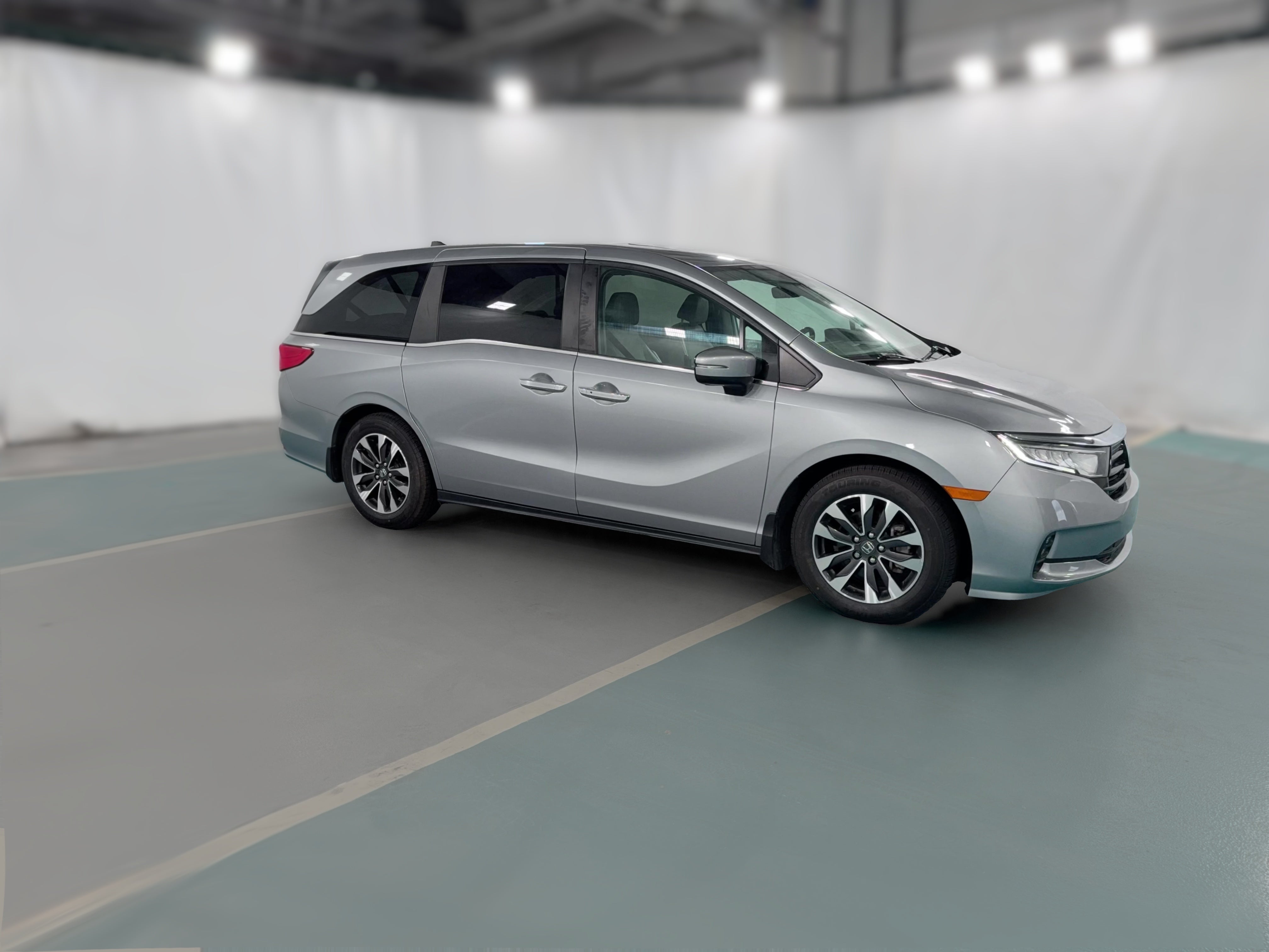 2024 Honda Odyssey EX-L - Photo 42
