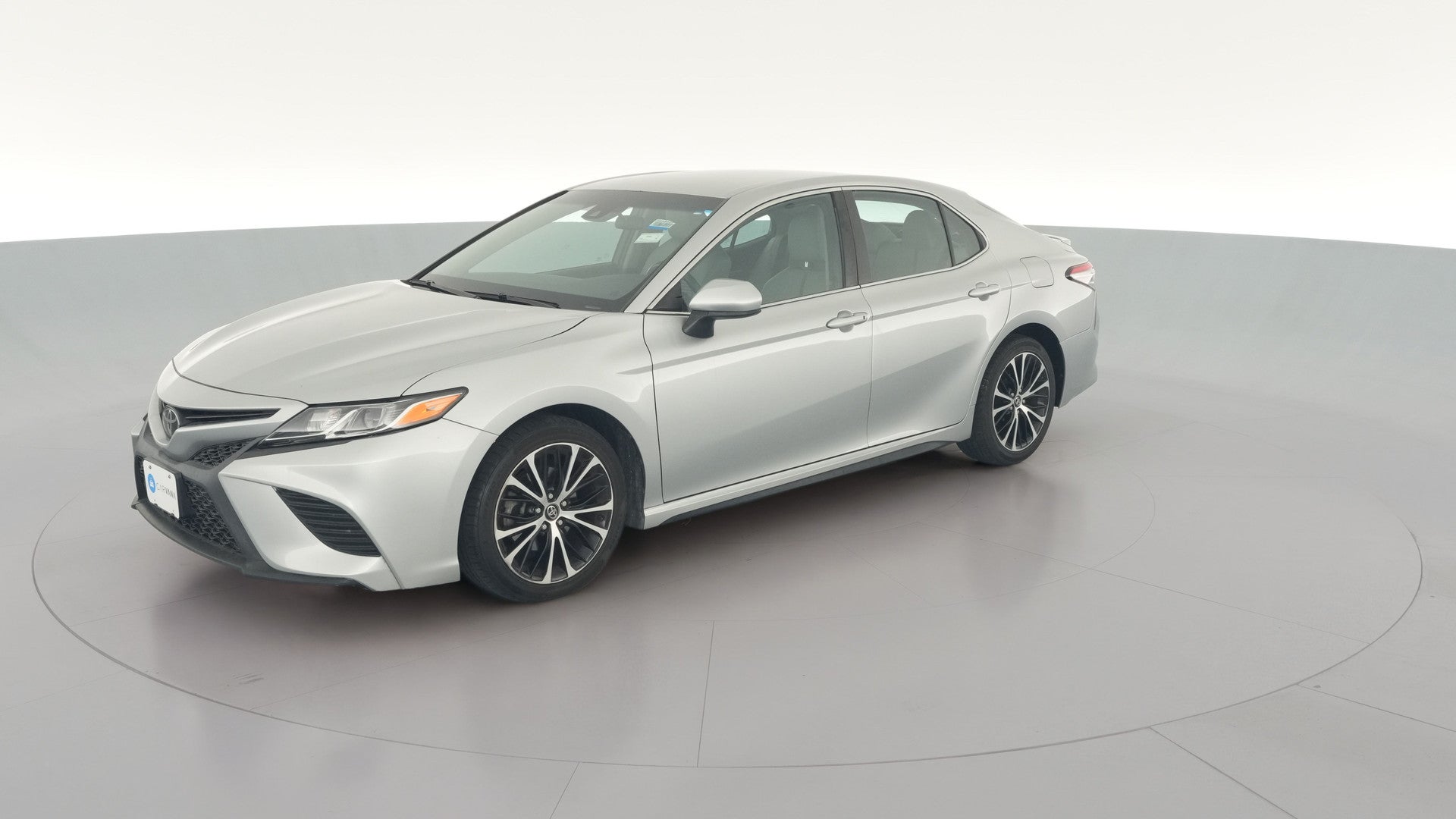 2018 Toyota Camry vehicle photo