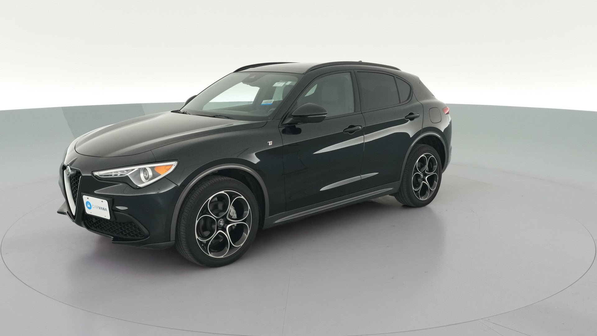 2023 Alfa Romeo Stelvio vehicle photo