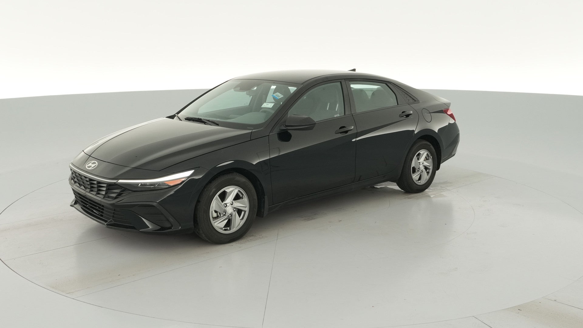 2025 Hyundai Elantra vehicle photo