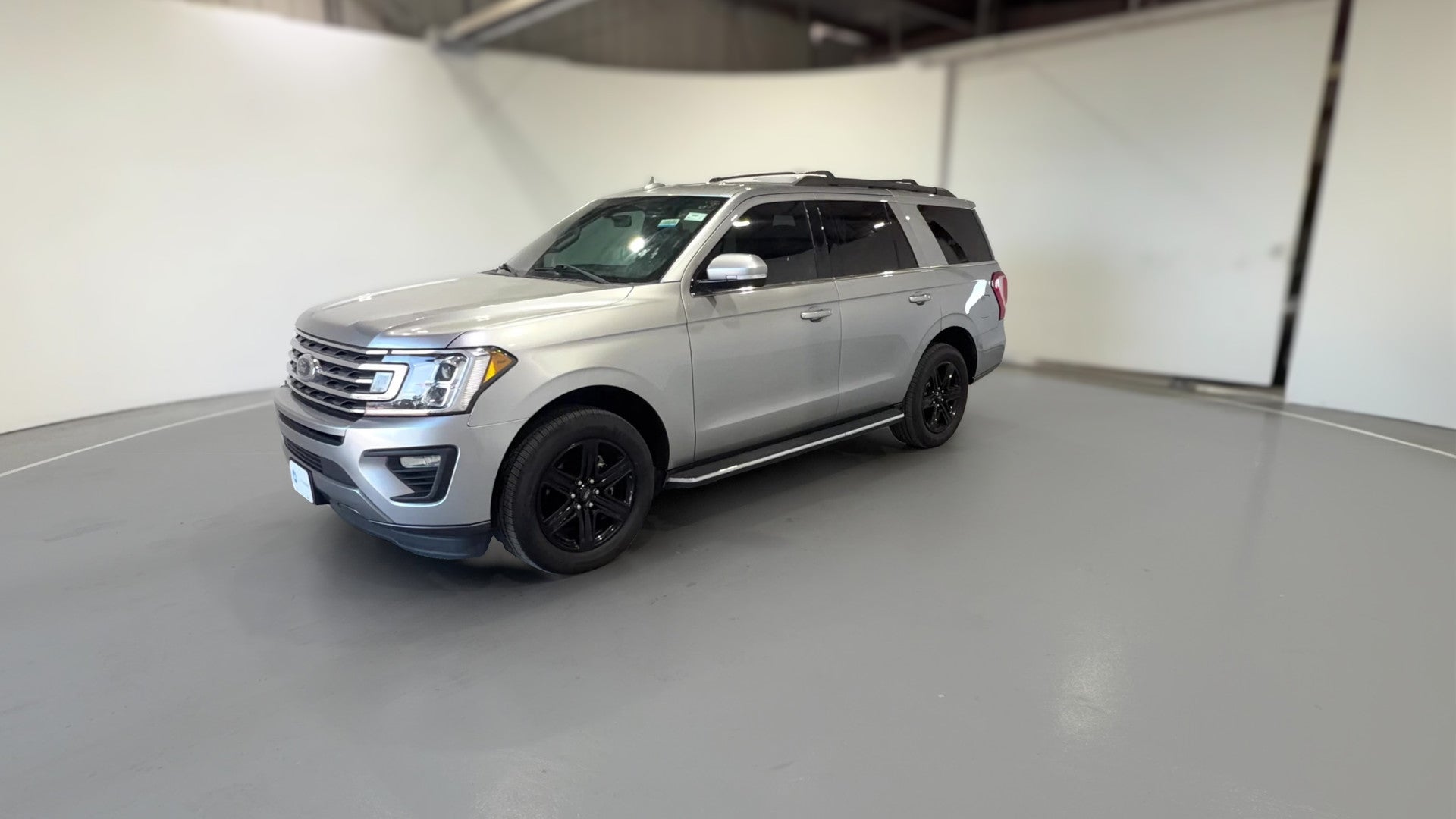 2021 Ford Expedition vehicle photo