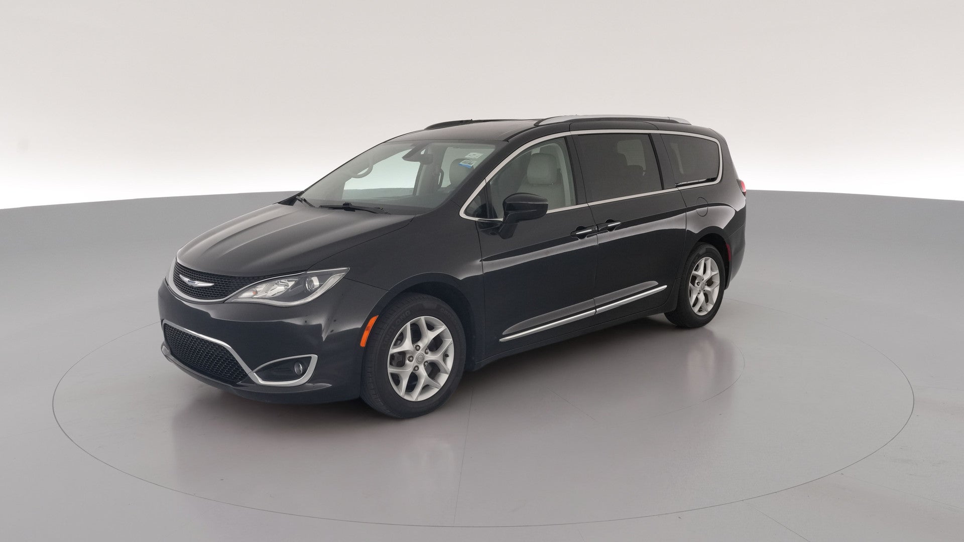 2018 Chrysler Pacifica vehicle photo