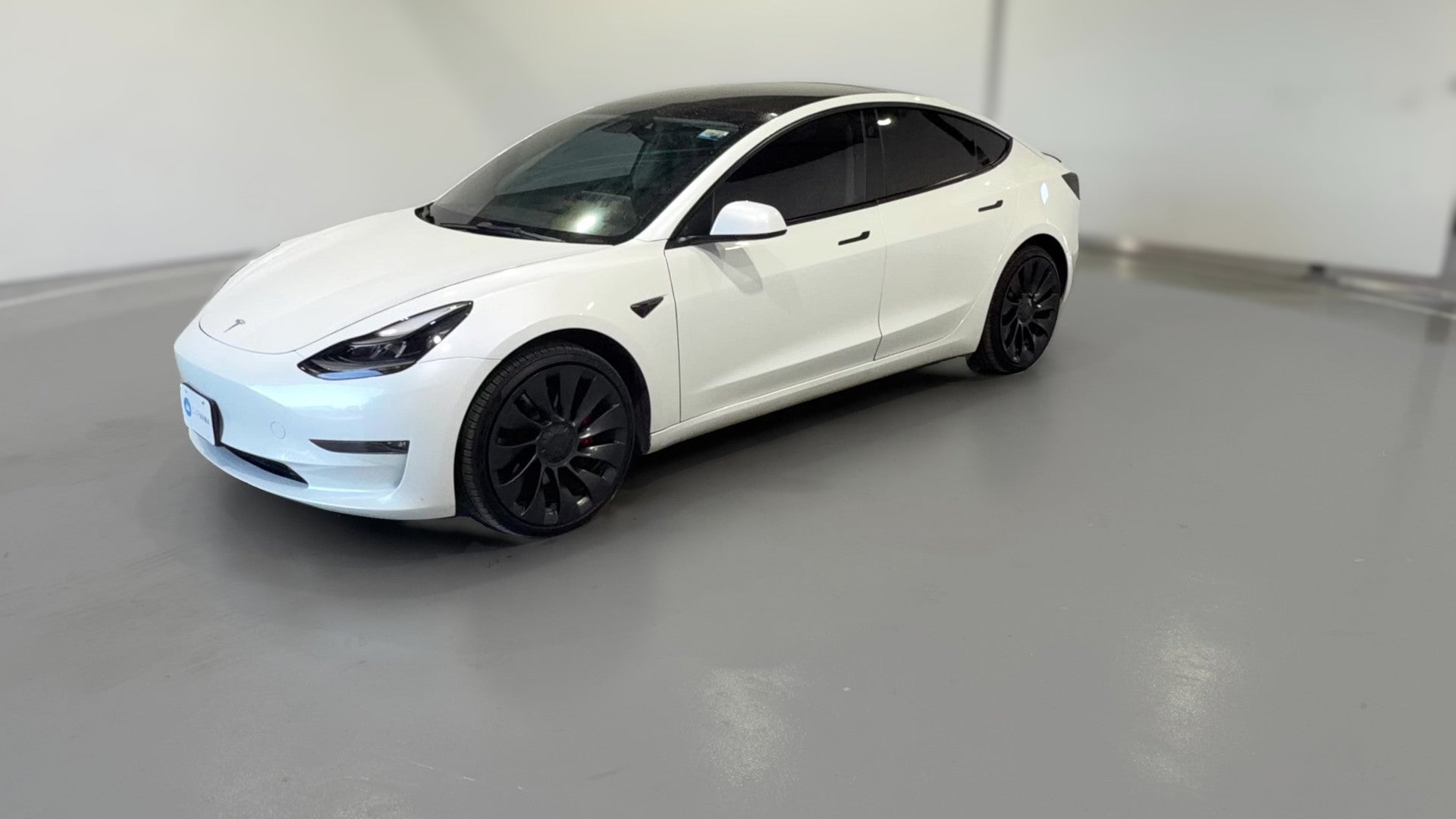 2023 Tesla Model 3 vehicle photo