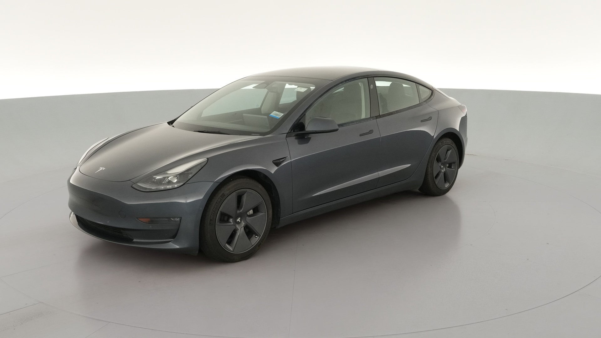 2022 Tesla Model 3 vehicle photo